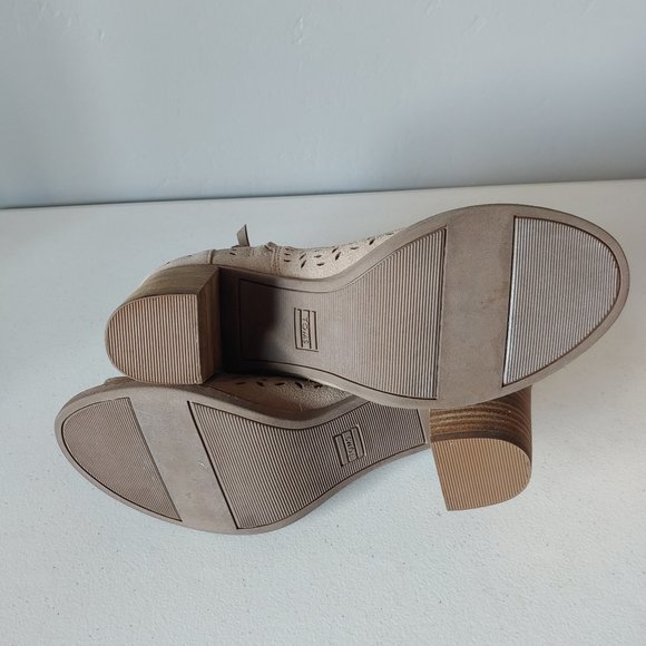 Toms Bootie "EUC" - Picture 11 of 15